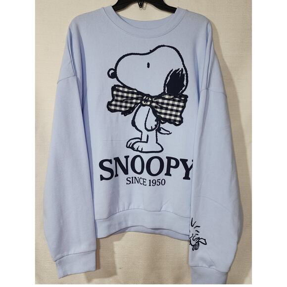 Snoopy Since 1950 blue Graphic Sweatshirt' women's Large - Picture 1 of 6